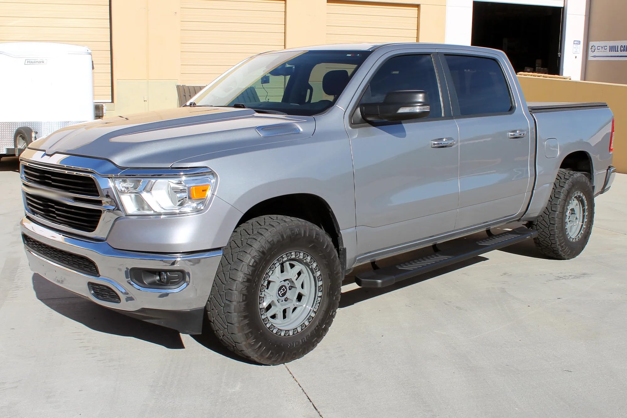 Raptor Series Raptor Series Running Boards Steps 6in OEM Style Black Aluminum Compatible with Classic Body - Outdoor Depot
