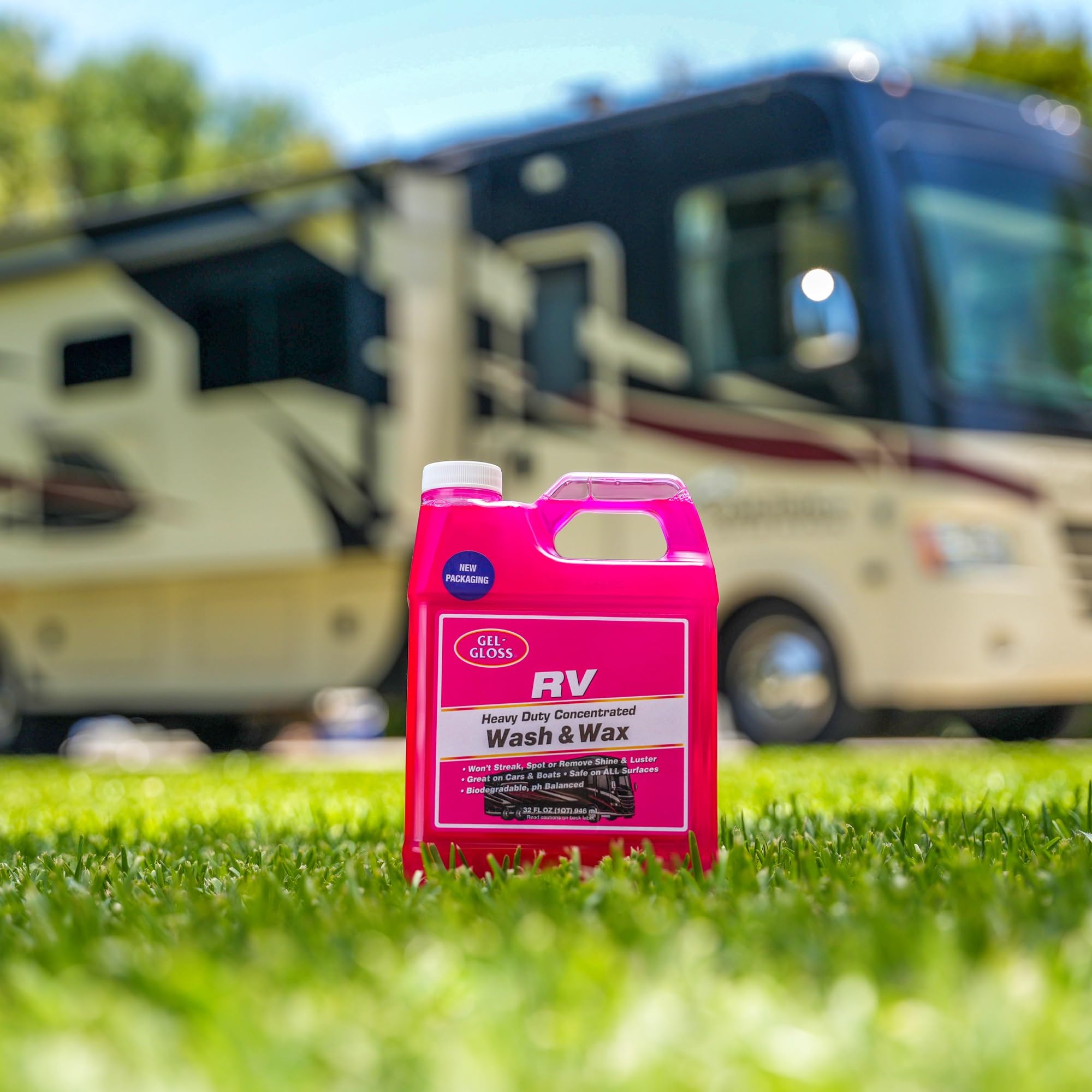 TR Gel GLOSS RV Wash & Wax - Clean, Streak-Free Finish, Reduced Water Spotting, pH Neutral, Concentrated - Outdoor Depot