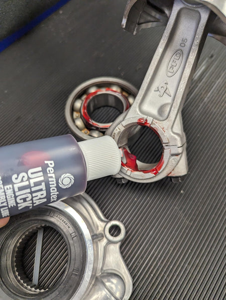 Permatex Permatex 81950 Ultra Slick Engine Assembly Lube, 4 oz. , Red - Outdoor Depot
