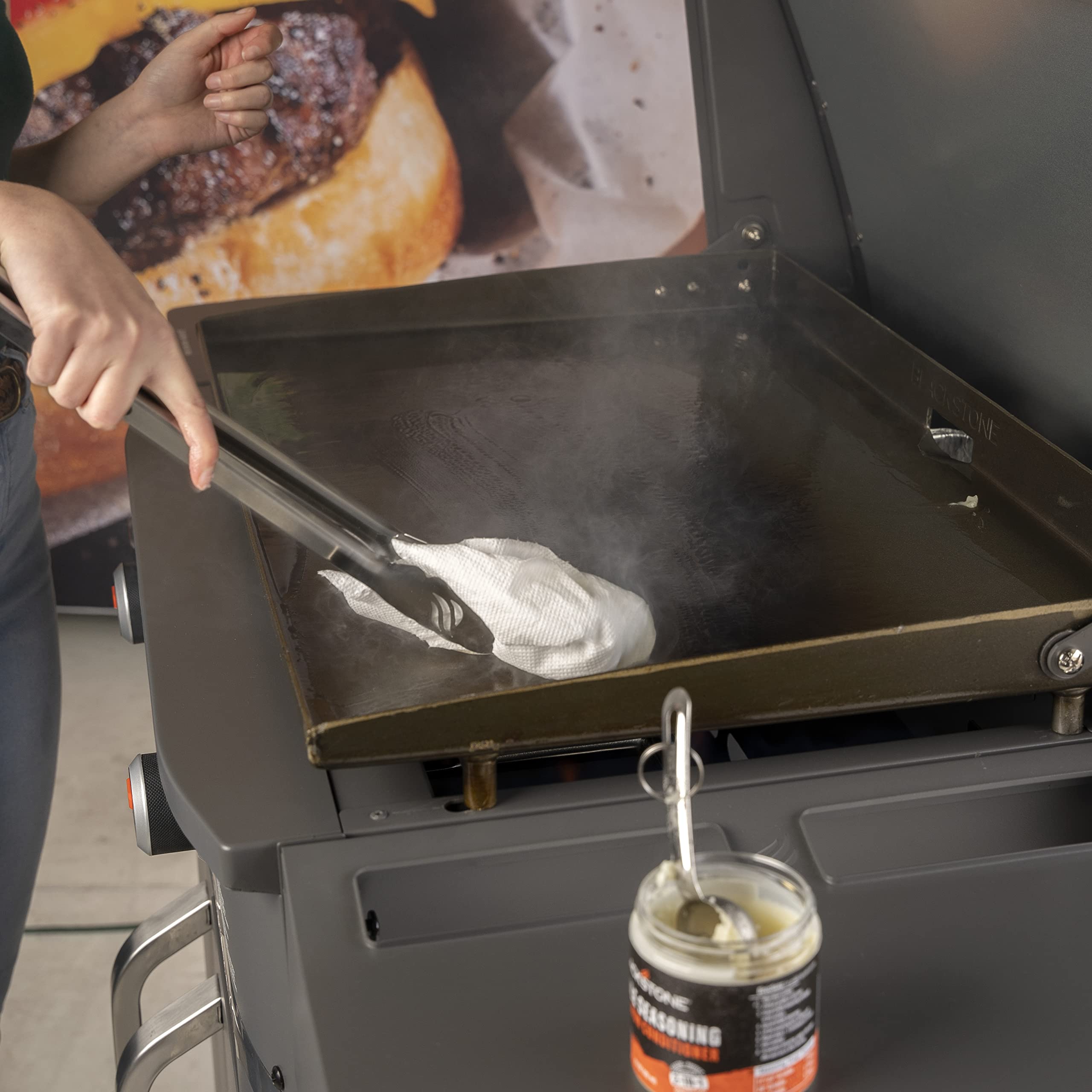 BLACKSTONE BLACKSTONE 4146 Griddle Seasoning and Cast Iron Conditioner, White - Outdoor Depot