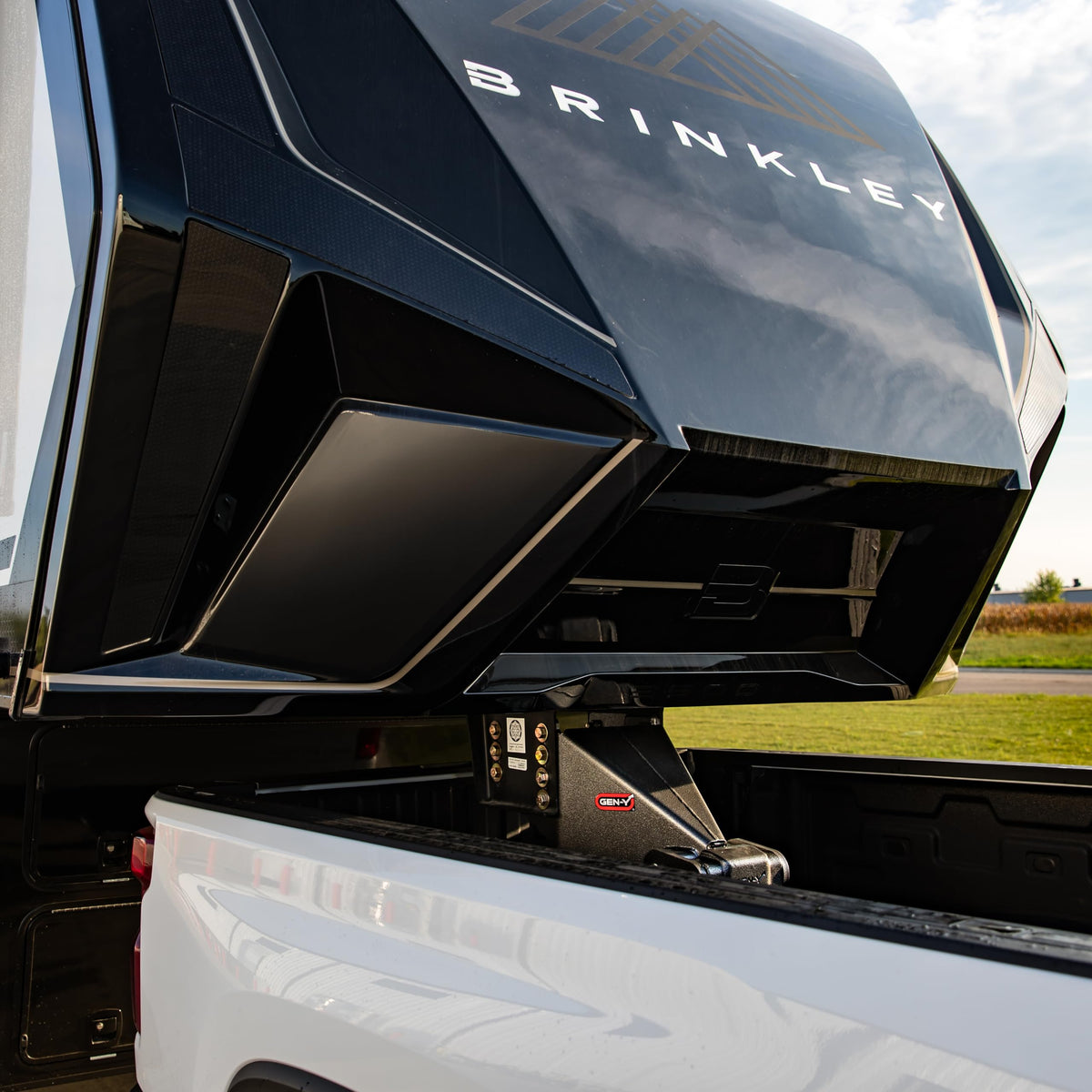 GEN-Y Hitch GEN-Y Hitch Rhino Fifth Wheel Pin Box with Gooseneck SnapLatch Coupler | 1,500-4,500 LBS Pin - Outdoor Depot