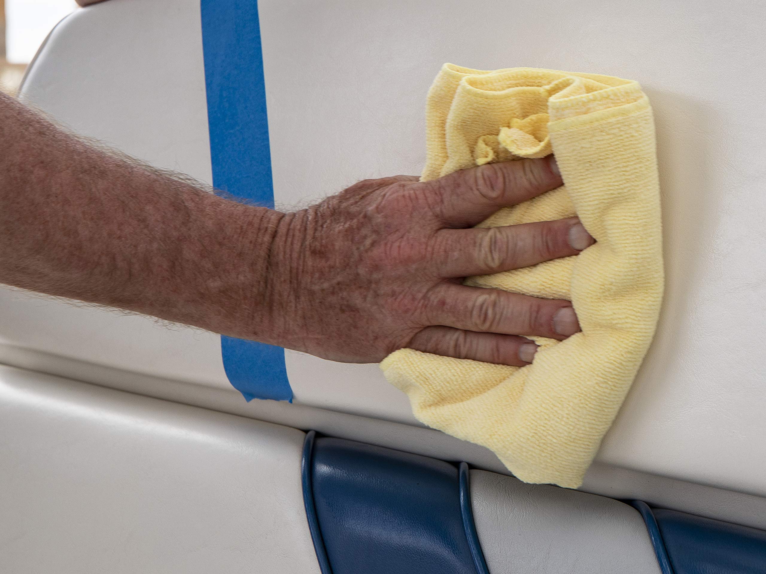Meguiar's Meguiar's M5716 Marine/RV Vinyl & Rubber Cleaner & Protectant, Boat Vinyl Cleaner & Protectant, - Outdoor Depot