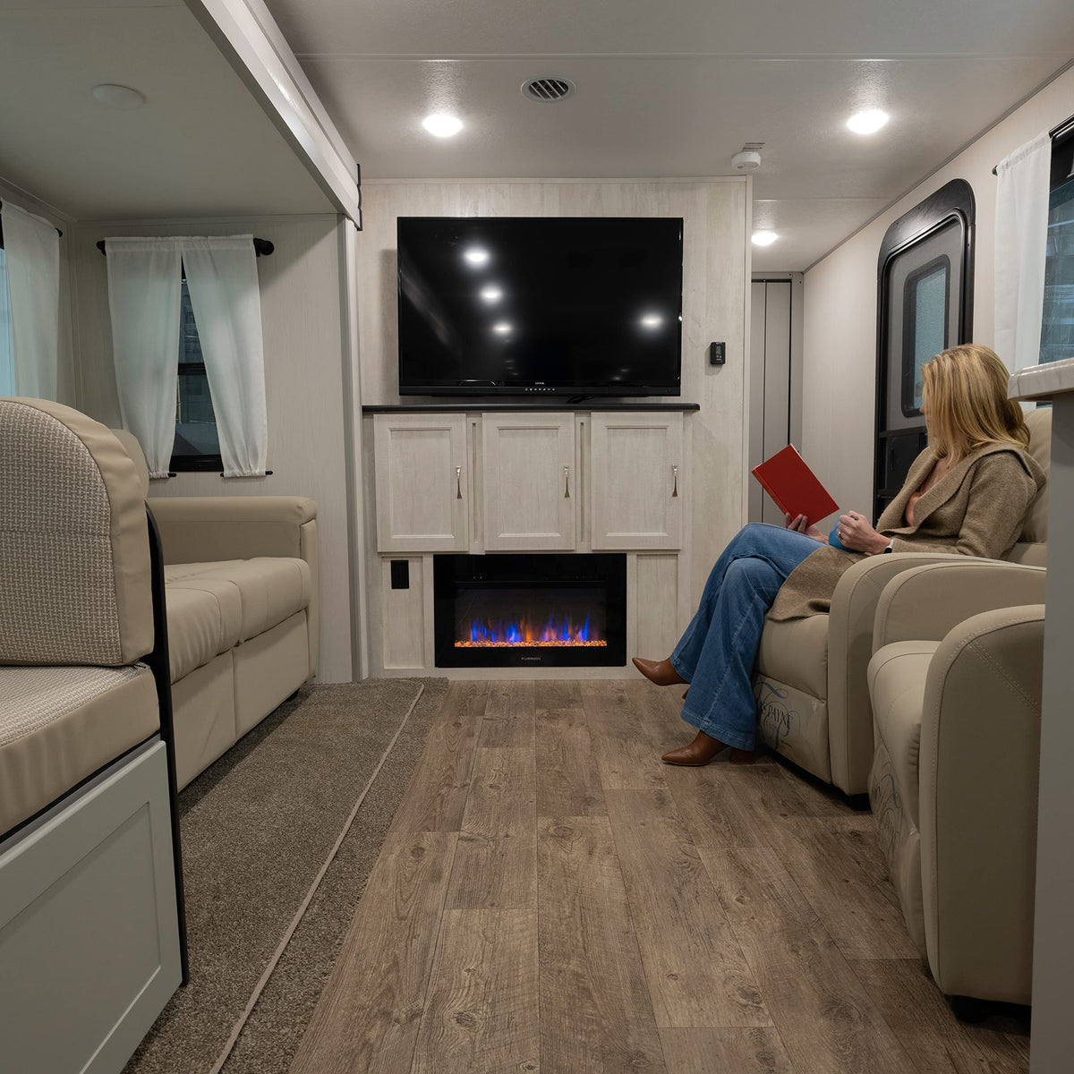 Bilstein Bilstein 24-188197 B8 5100 Shock Absorber B8 5100 Shock Absorber,Silver - Outdoor Depot